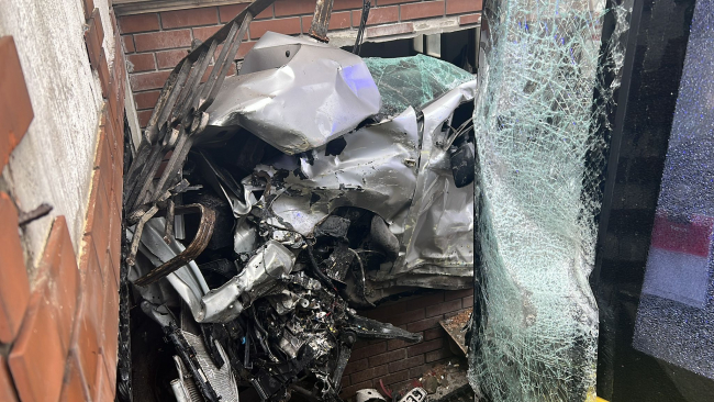 Beykoz'da iki İETT otobüsünün karıştığı zincirleme trafik kazası: 6 yaralı